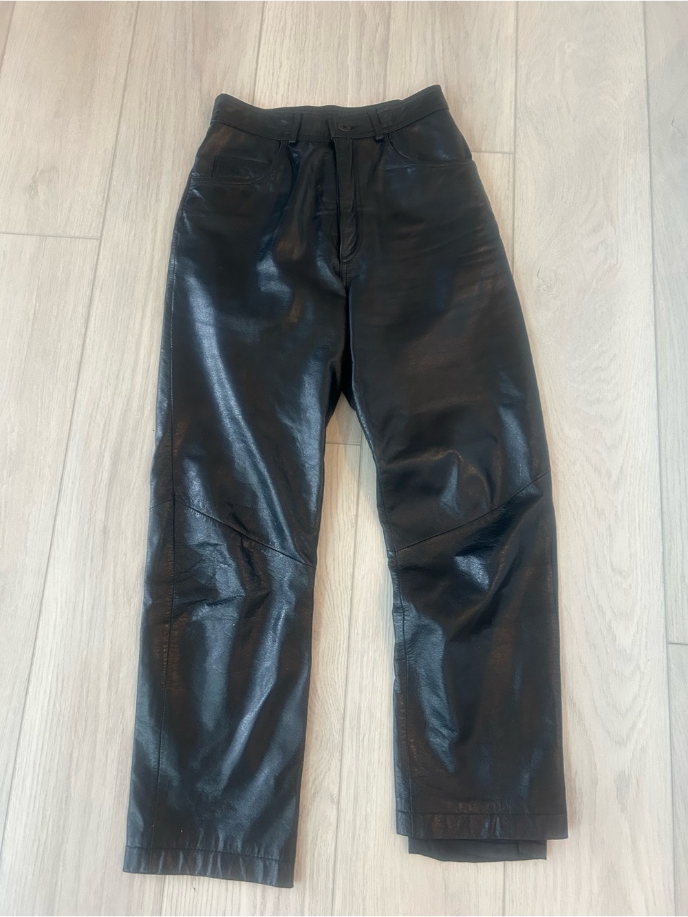 Danier Black Leather Pants - Classic Straight Fit. High waisted crop - Picture 1 of 2